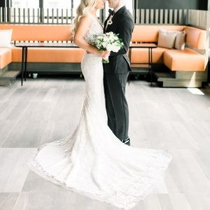 Pnina Tornai LOVE collection wedding dress + veil